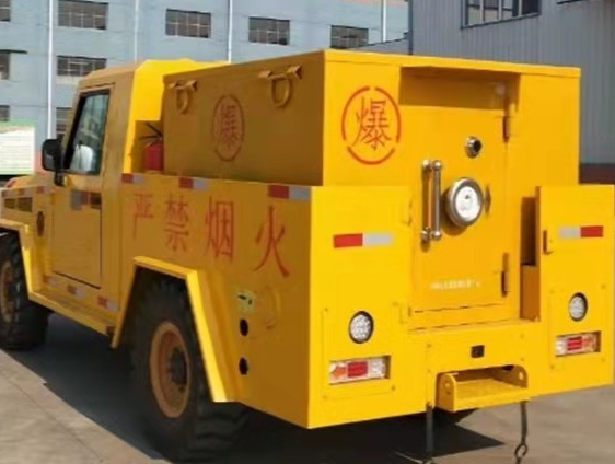 桂林凯龙爆破器材运输车：保障爆破任务的安全运行